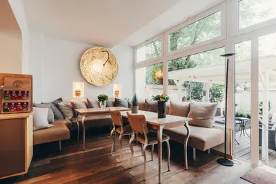 Ein Sitzbereich in der Unterkunft Boutique Hotel Düsseldorf Berial