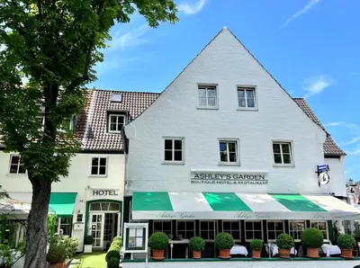 Das Gebäude in dem sich das Hotel befindet