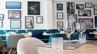 Ein Sitzbereich in der Unterkunft Holiday Inn Ratingen - City by IHG