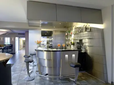 Lounge oder Bar in der Unterkunft Mintrops Land Hotel Burgaltendorf