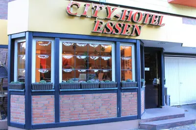 Ein Zertifikat, Auszeichnung, Logo oder anderes Dokument, das in der Unterkunft City Hotel Essen ausgestellt ist
