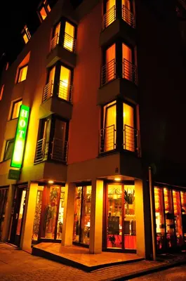 Das Gebäude in dem sich das Hotel befindet