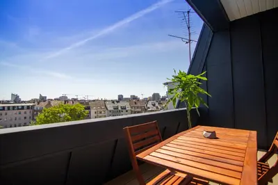 Ein Balkon oder eine Terrasse in der Unterkunft Sleep Inn Wehrhahn Suites