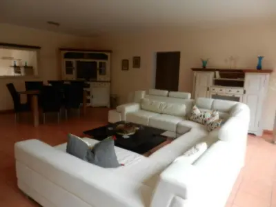 Ein Sitzbereich in der Unterkunft Hotel Am Sportpark