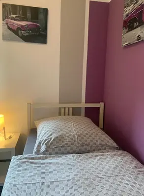 Ein Bett oder Betten in einem Zimmer der Unterkunft Hotel Zur Schleuse (Garni)