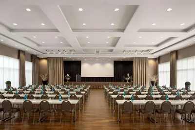 Der Geschäftsbereich oder Konferenzraum in der Unterkunft Ramada by Wyndham Duesseldorf Ratingen