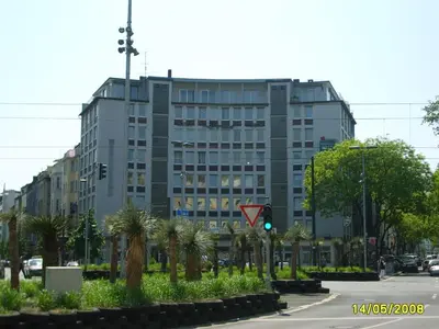 Das Gebäude in dem sich das Hotel befindet