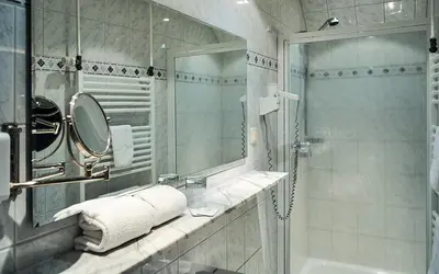 Ein Badezimmer in der Unterkunft Hotel-Restaurant Schmachtenbergshof