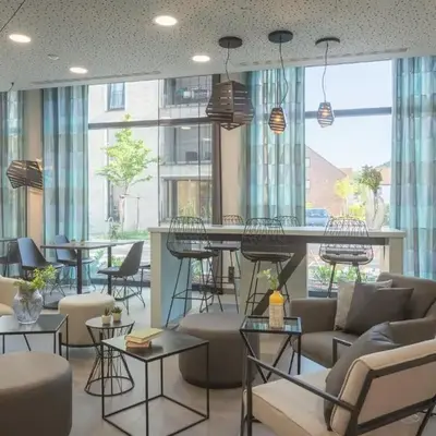 Holiday Inn - the niu