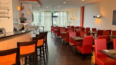 Ein Restaurant oder anderes Speiselokal in der Unterkunft Hotel Rhein-Ruhr Bottrop