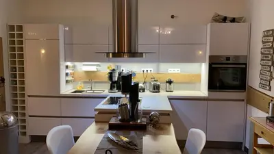 Küche/Küchenzeile in der Unterkunft Stadtvilla Intzeplatz - Apartment Borkum