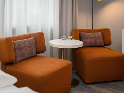 Ein Sitzbereich in der Unterkunft Mercure Hotel Dortmund Centrum