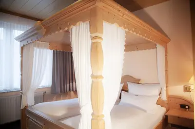 Ein Bett oder Betten in einem Zimmer der Unterkunft Hotel Lonac