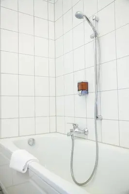 Ein Badezimmer in der Unterkunft Hotel Lonac