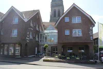 Das Gebäude in dem sich das Hotel befindet