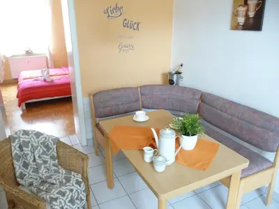 Ein Sitzbereich in der Unterkunft feelathome