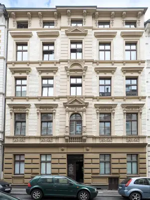 Das Gebäude in dem sich die Ferienwohnung befindet