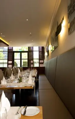 Ein Sitzbereich in der Unterkunft Steigenberger Dortmund