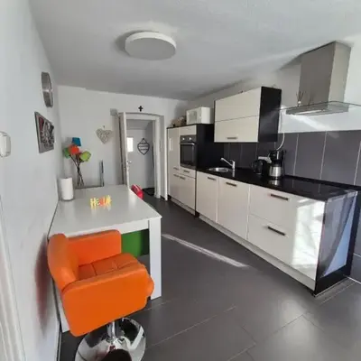 Puppenstube mir 2 Zimmer anstatt 3 Zimmer