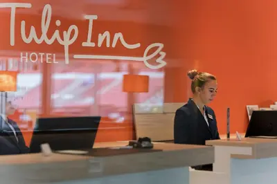 Mitarbeiter der Unterkunft Tulip Inn Hotel Düsseldorf Arena - 2 Minuten Fußweg zur Messe