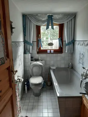 Ein Badezimmer in der Unterkunft FW Bines Rosengarten