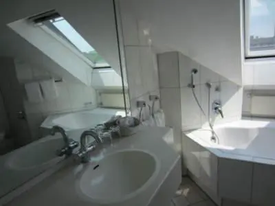 Ein Badezimmer in der Unterkunft Gildenhof An den Westfalenhallen Dortmund