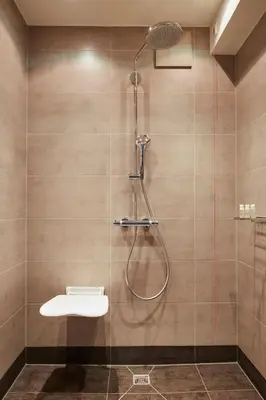 Ein Badezimmer in der Unterkunft Hotel Indigo - Dusseldorf - Victoriaplatz by IHG