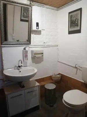 Ein Badezimmer in der Unterkunft Schäferwagen Rotkelchen