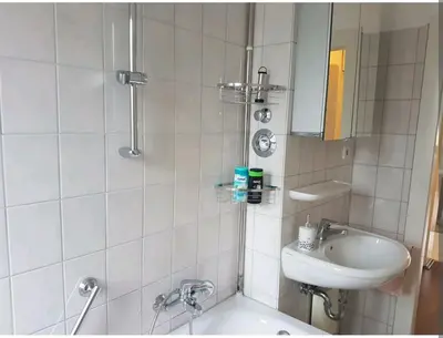 Ein Badezimmer in der Unterkunft Nette,kleine Wohnung in gute Lage