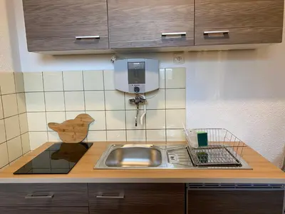 Küche/Küchenzeile in der Unterkunft Moderne Wohnung bei Duisburg Hbf.