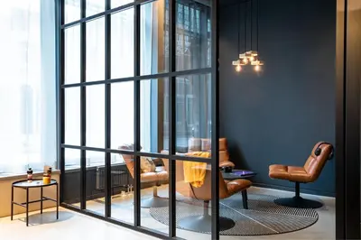 Ein Sitzbereich in der Unterkunft Moxy Essen City