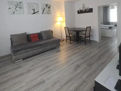 Grundriss der Unterkunft Flora Business Apartment mit Balkon