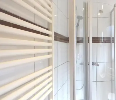 Ein Badezimmer in der Unterkunft Hotel Akazienhof