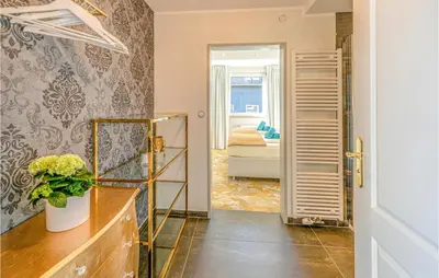 Ein Bett oder Betten in einem Zimmer der Unterkunft 2 Bedroom Cozy Apartment In Mettmann