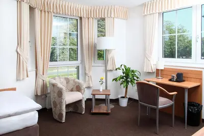 Ein Sitzbereich in der Unterkunft Hotel Fürstenberg