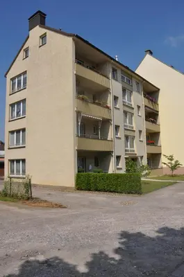 Das Gebäude in dem sich die Ferienwohnung befindet