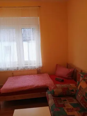 Ein Sitzbereich in der Unterkunft Zu Hause Bei Freunden