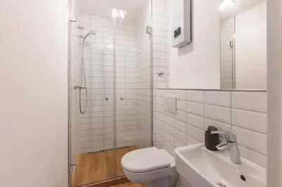 Ein Badezimmer in der Unterkunft Glück Auf Appartements Hufelandstraße Essen