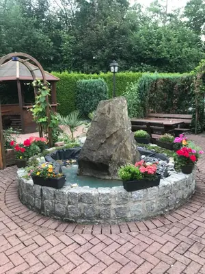 Ein Garten an der Unterkunft Hotel Daun