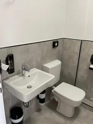 Ein Badezimmer in der Unterkunft Haven Hotel - Wuppertal