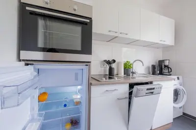 Küche/Küchenzeile in der Unterkunft cruwzo I Apartment Rüttenscheid- Grün & Zentral