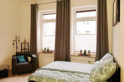 Ein Bett oder Betten in einem Zimmer der Unterkunft Apartment in Neudorf Nahe DU Zentrum und Uni/Zoo