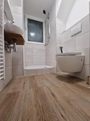 Ein Badezimmer in der Unterkunft Gemütliches Apartment Nähe DU Zentrum/Uni/Hbf/A40