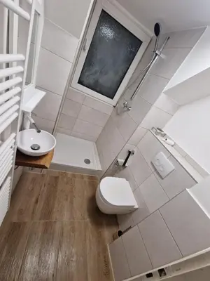 Ein Badezimmer in der Unterkunft Gemütliches Apartment Nähe DU Zentrum/Uni/Hbf/A40