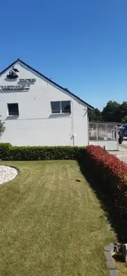 Das Gebäude in dem sich die Ferienwohnung befindet
