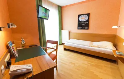 TV/Unterhaltungsangebot in der Unterkunft An der Persiluhr Stadt-gut-Hotel