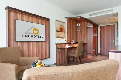 Ein Sitzbereich in der Unterkunft Ringhotel Am Stadtpark