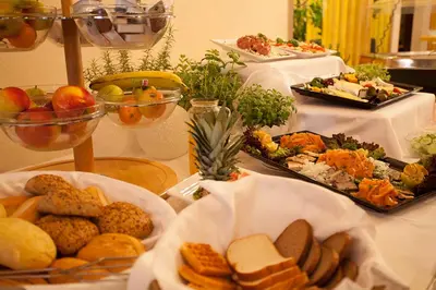 Essen im Hotel oder in der Nähe