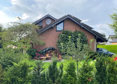 Ein Garten an der Unterkunft Ferienwohnung Casa Kehl