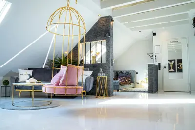 Ein Sitzbereich in der Unterkunft Exquisites Loft mit Whirlpool
